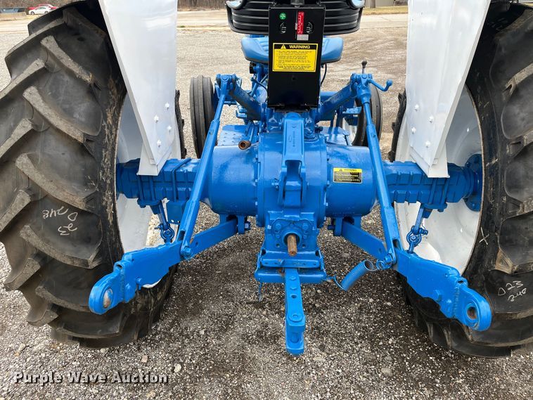 image for item MN9466 Ford 4000  tractor