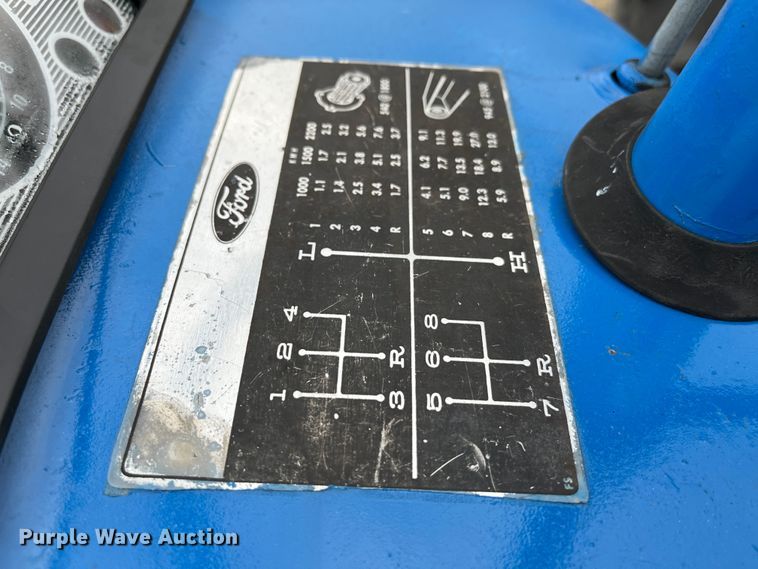 image for item MN9466 Ford 4000  tractor