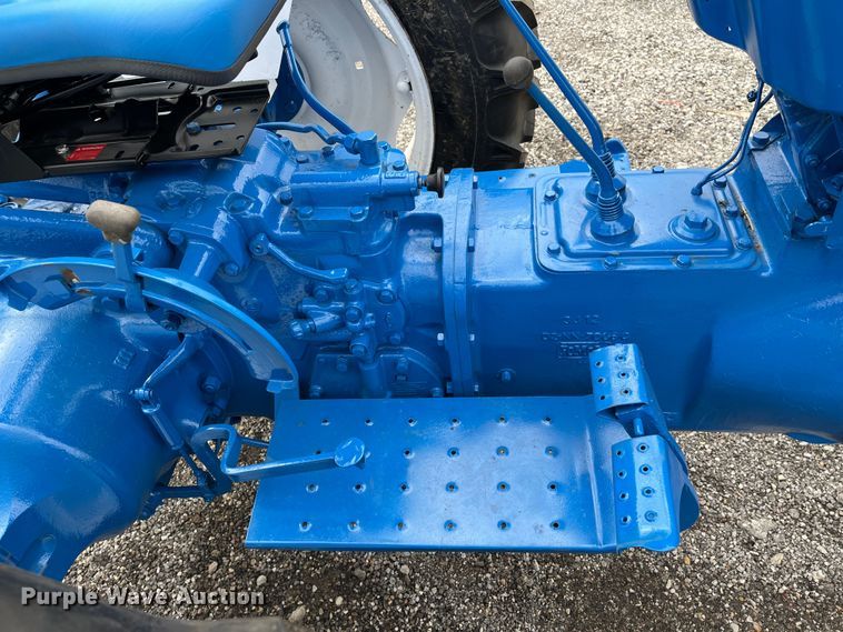 image for item MN9466 Ford 4000  tractor