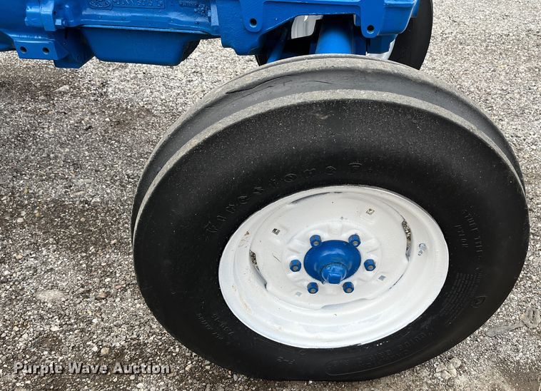 image for item MN9466 Ford 4000  tractor