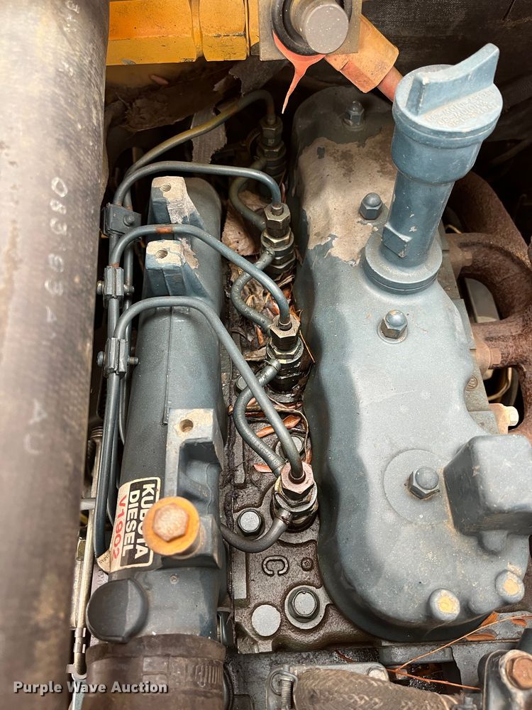 image for item MN9468 1993 New Holland L553  skid steer loader