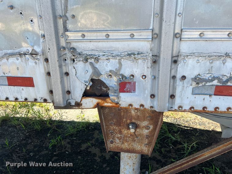 image for item MR9842 1988 Merritt  grain trailer