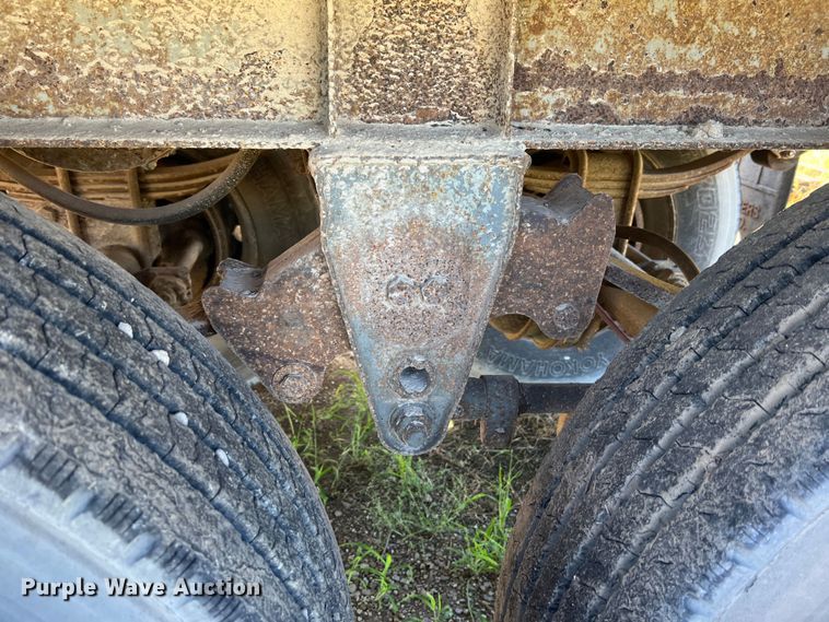 image for item MR9842 1988 Merritt  grain trailer