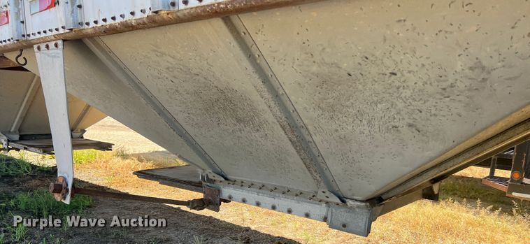 image for item MR9842 1988 Merritt  grain trailer