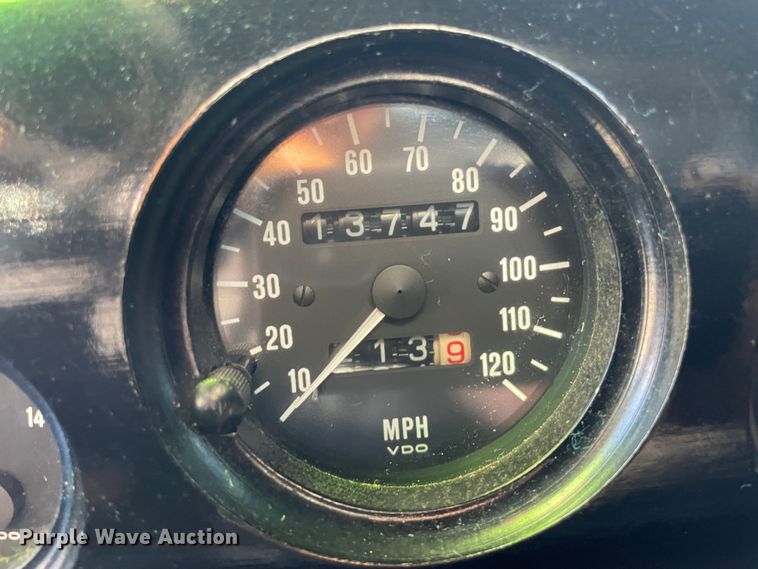 image for item MT9940 1933 GMC  flatbed truck