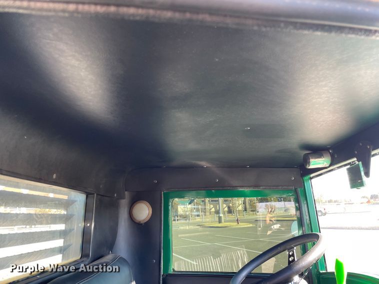 image for item MT9940 1933 GMC  flatbed truck