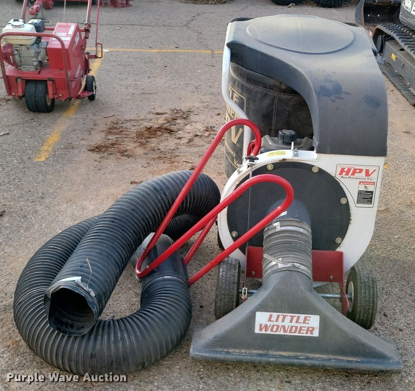 Little Wonder HPV lawn vacuum in Clovis, NM Item LG9389 sold Purple