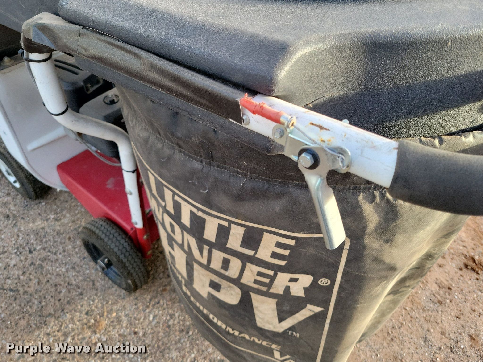Little Wonder HPV lawn vacuum in Clovis, NM Item LG9389 sold Purple