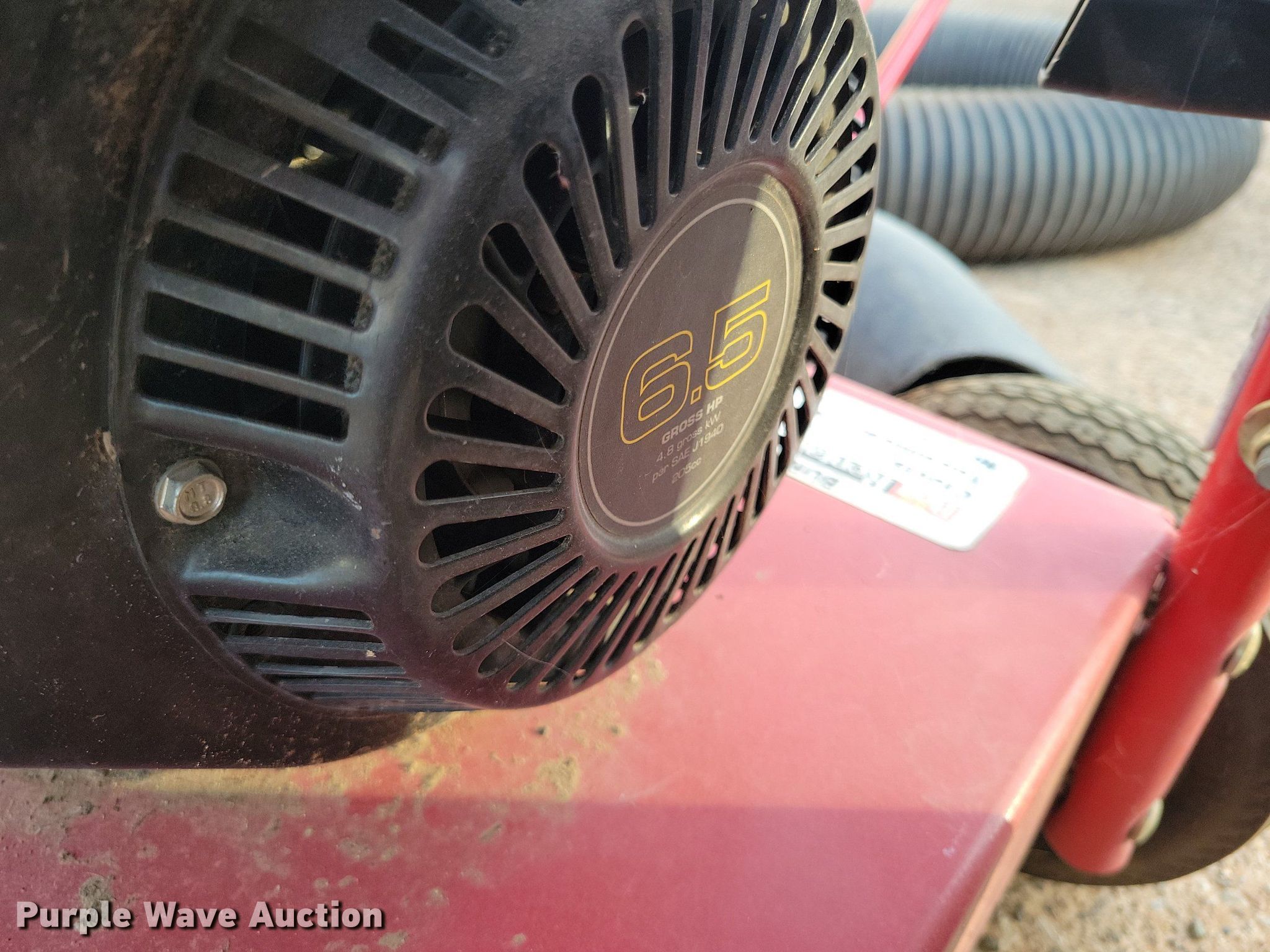 Little Wonder HPV lawn vacuum in Clovis, NM Item LG9389 sold Purple
