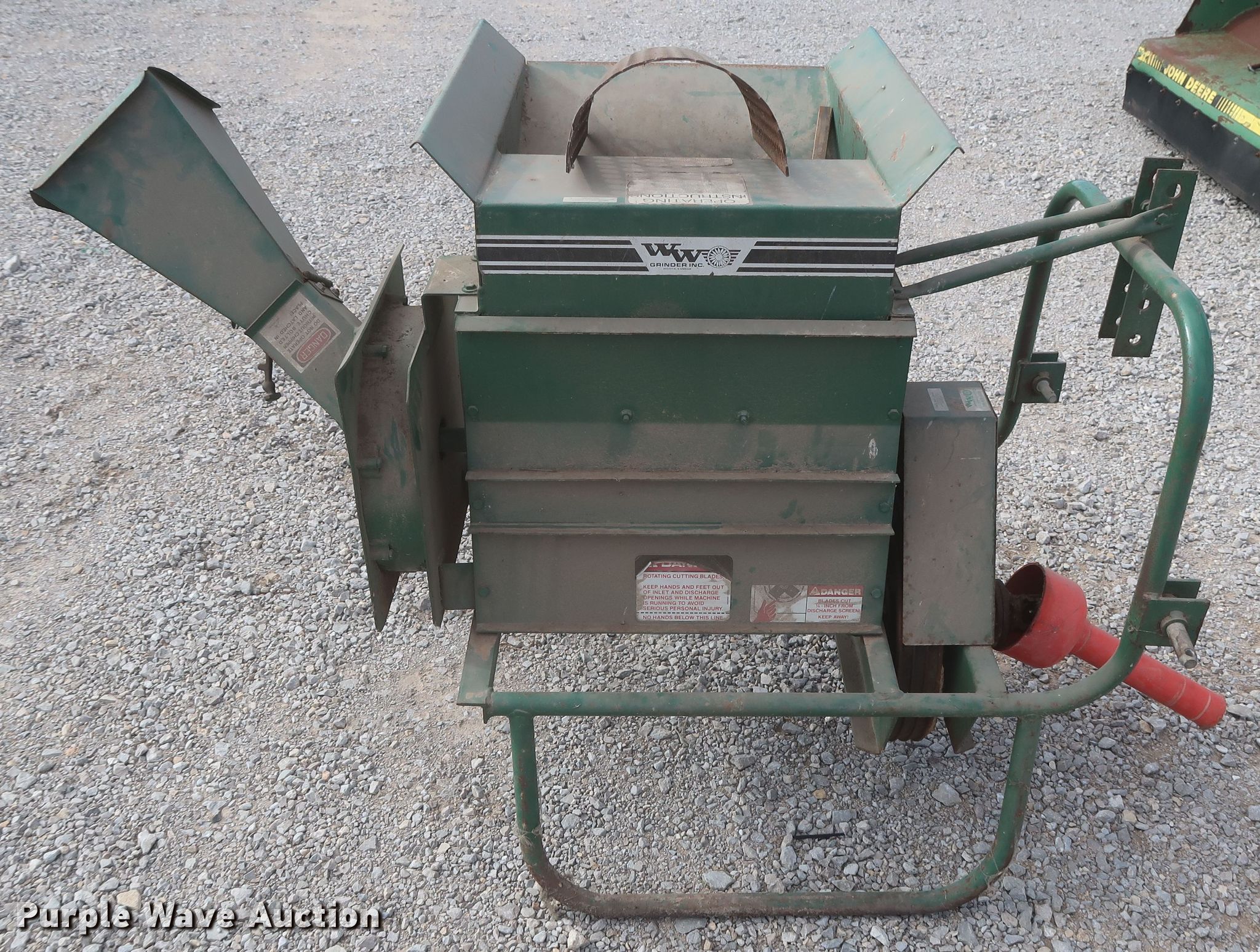 WW Grinder Super Apache 240C wood chipper in Ardmore, OK Item LP9047