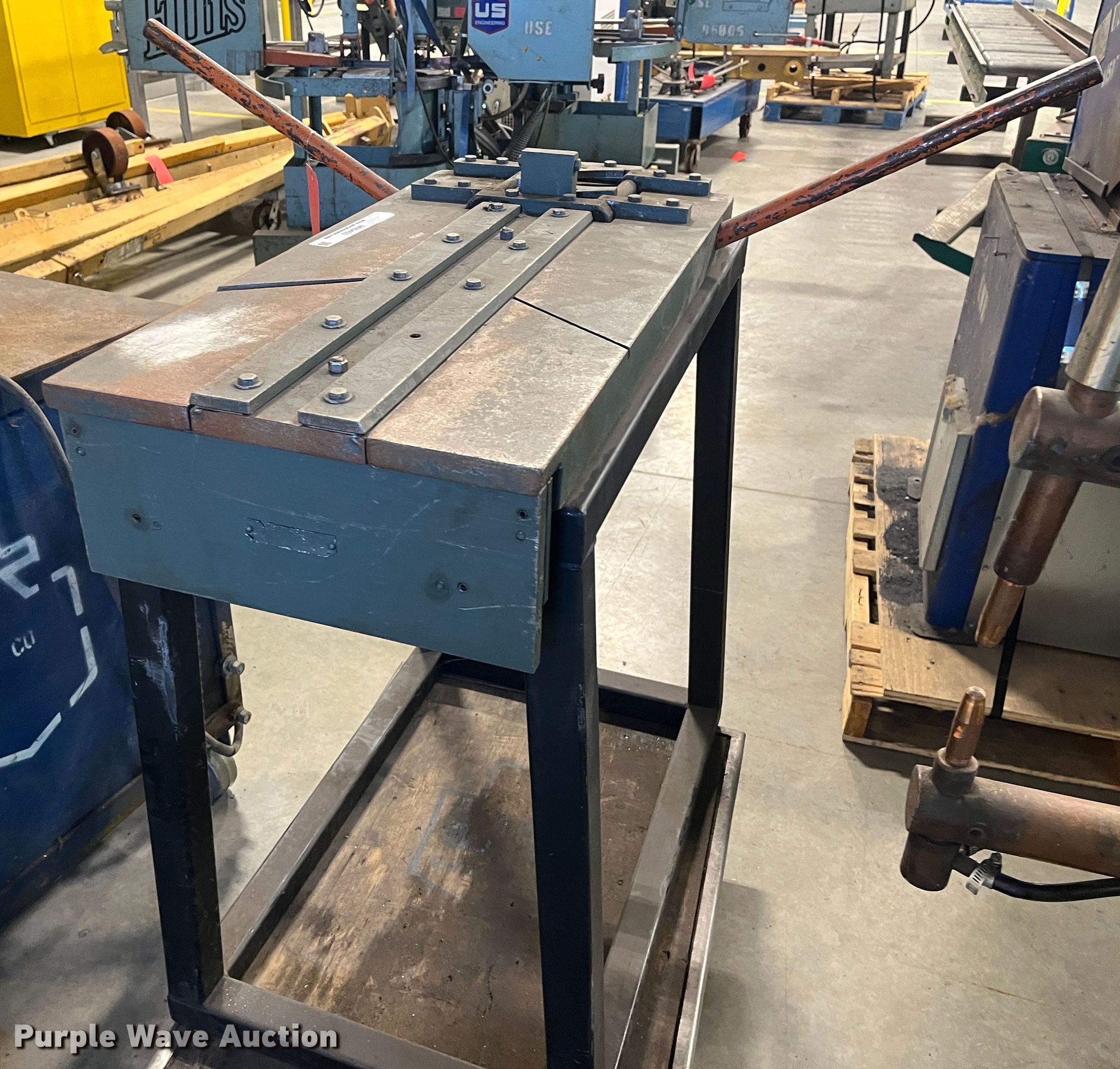 Shaw Aero strapmaster in Lawrence, KS Item MN9403 sold Purple Wave