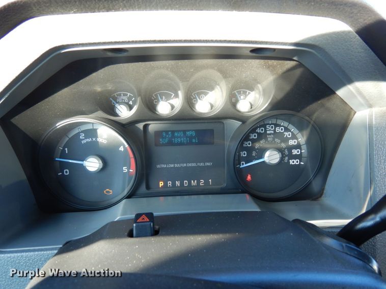 image for item AF9346 2013 Ford F550 Super Duty  utility / service truck