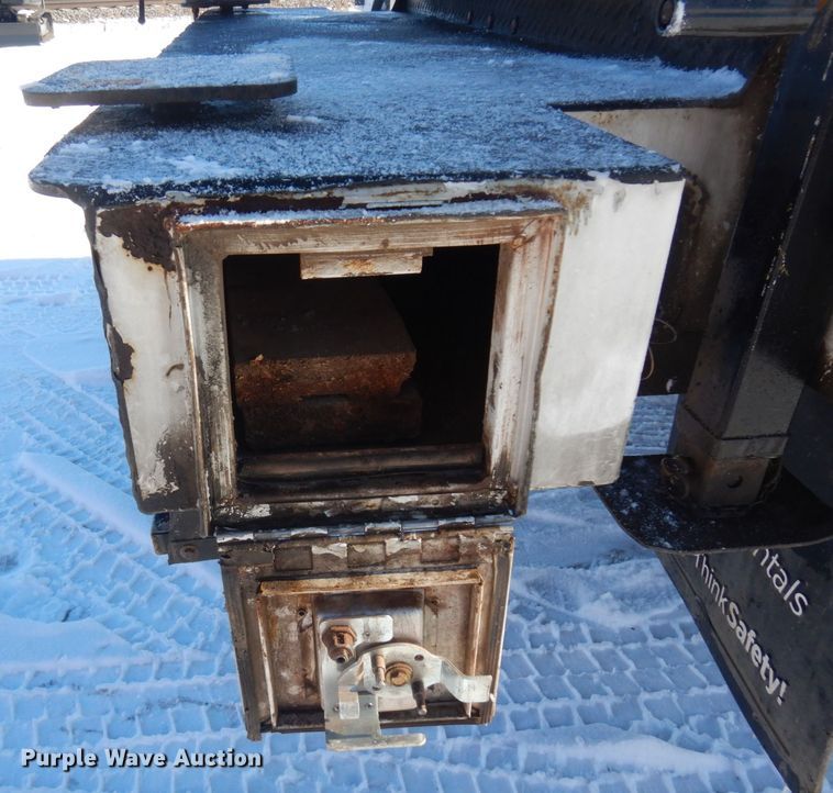 image for item AF9348 2012 Ford F550 Super Duty  utility / service truck