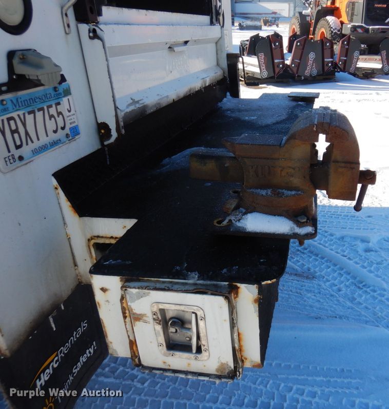 image for item AF9348 2012 Ford F550 Super Duty  utility / service truck