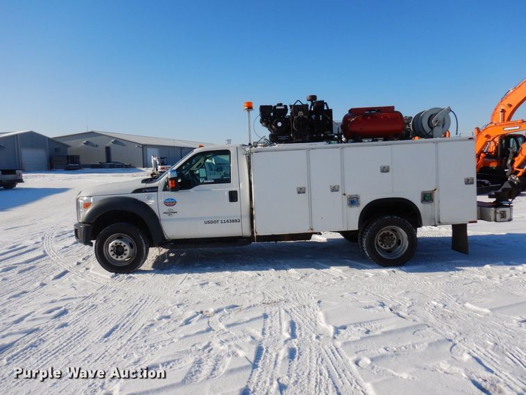 image for item AF9348 2012 Ford F550 Super Duty  utility / service truck