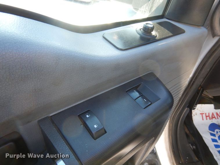 image for item AF9348 2012 Ford F550 Super Duty  utility / service truck