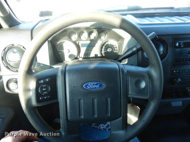 image for item AF9348 2012 Ford F550 Super Duty  utility / service truck