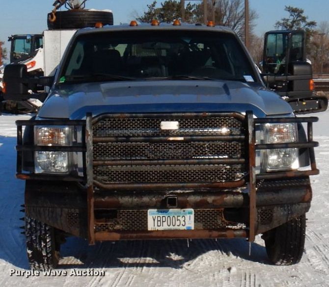 image for item AF9350 2015 Ford F550 Super Duty  Crew Cab utility / service truck