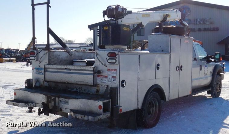 image for item AF9350 2015 Ford F550 Super Duty  Crew Cab utility / service truck