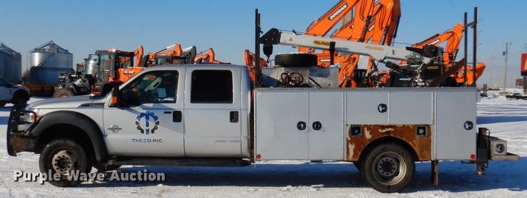 image for item AF9350 2015 Ford F550 Super Duty  Crew Cab utility / service truck