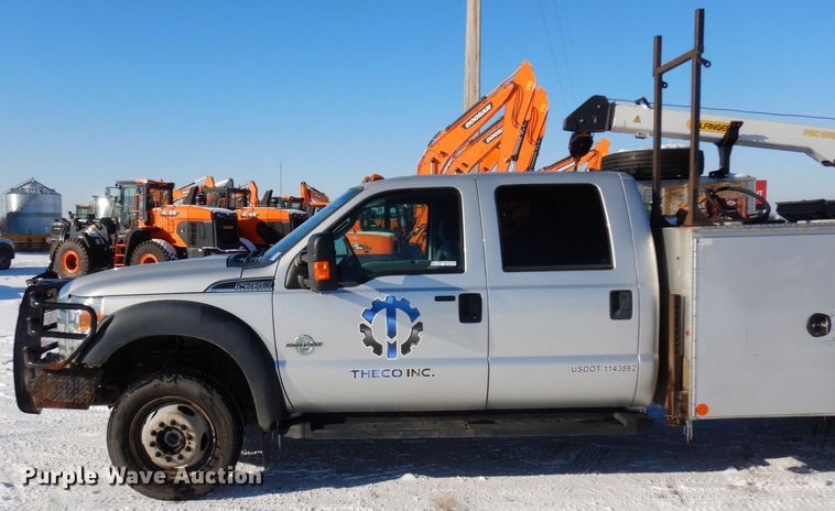 image for item AF9350 2015 Ford F550 Super Duty  Crew Cab utility / service truck