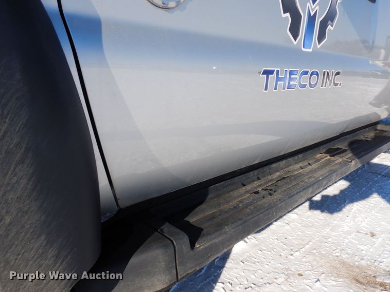 image for item AF9350 2015 Ford F550 Super Duty  Crew Cab utility / service truck