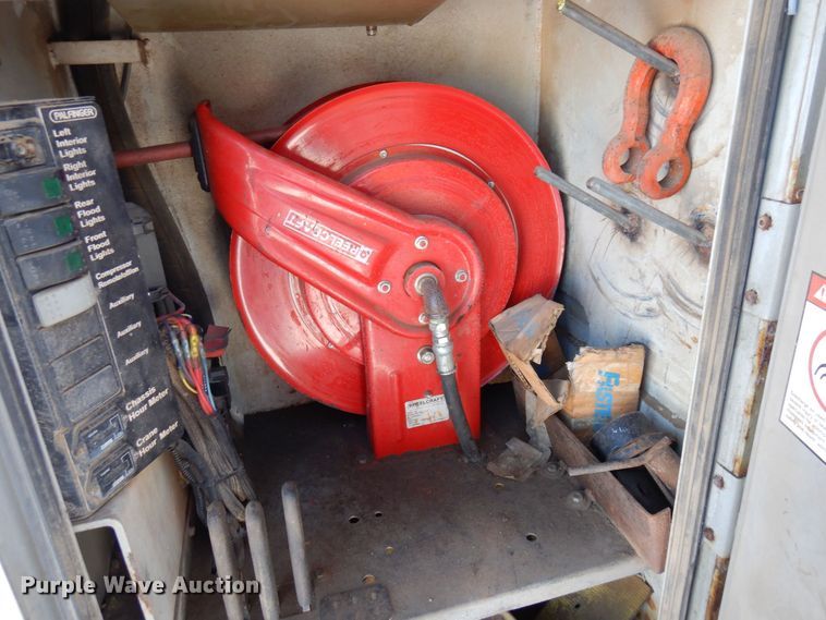 image for item AF9350 2015 Ford F550 Super Duty  Crew Cab utility / service truck