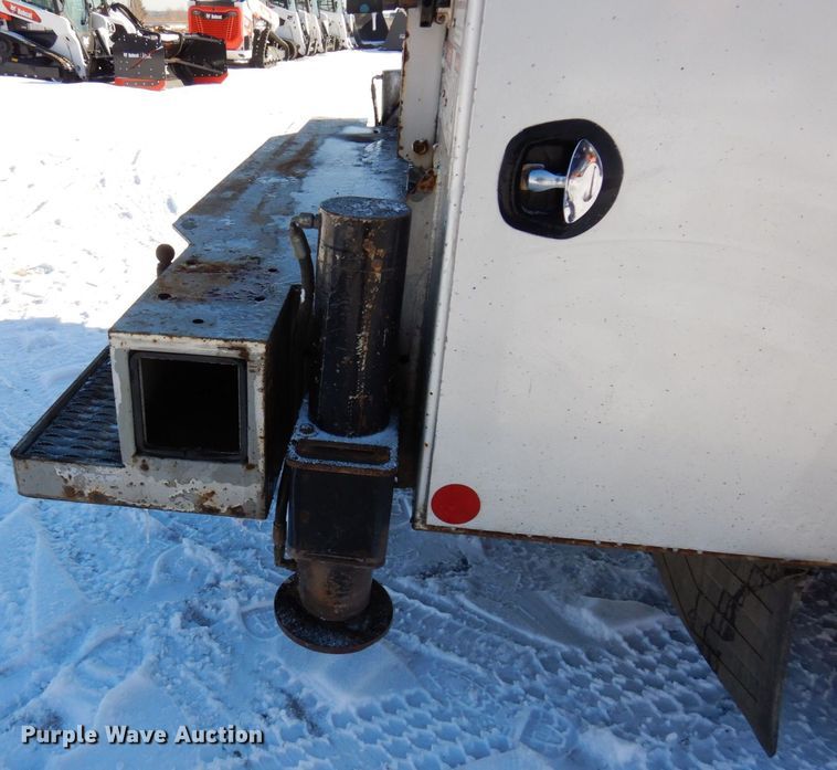 image for item AF9350 2015 Ford F550 Super Duty  Crew Cab utility / service truck