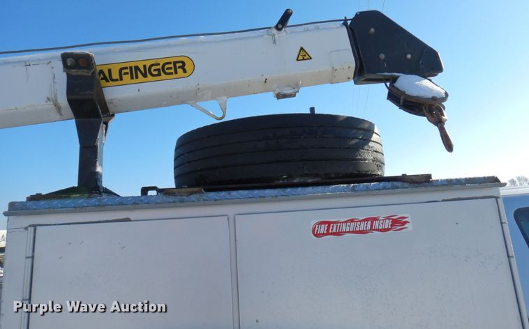 image for item AF9350 2015 Ford F550 Super Duty  Crew Cab utility / service truck