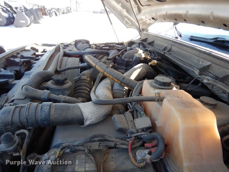 image for item AF9350 2015 Ford F550 Super Duty  Crew Cab utility / service truck