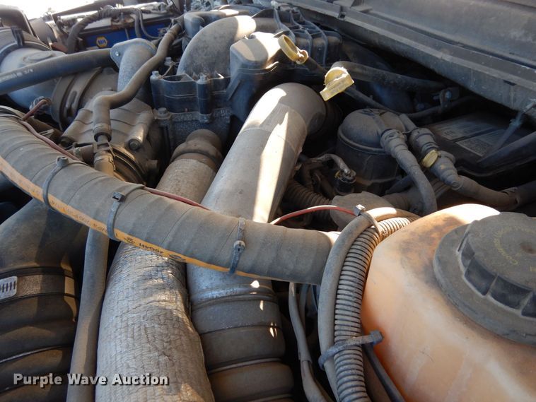 image for item AF9350 2015 Ford F550 Super Duty  Crew Cab utility / service truck