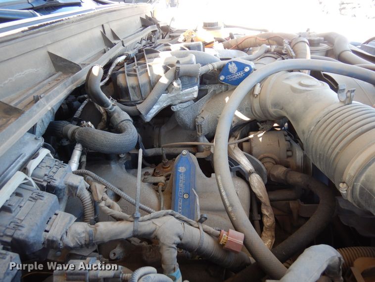 image for item AF9350 2015 Ford F550 Super Duty  Crew Cab utility / service truck