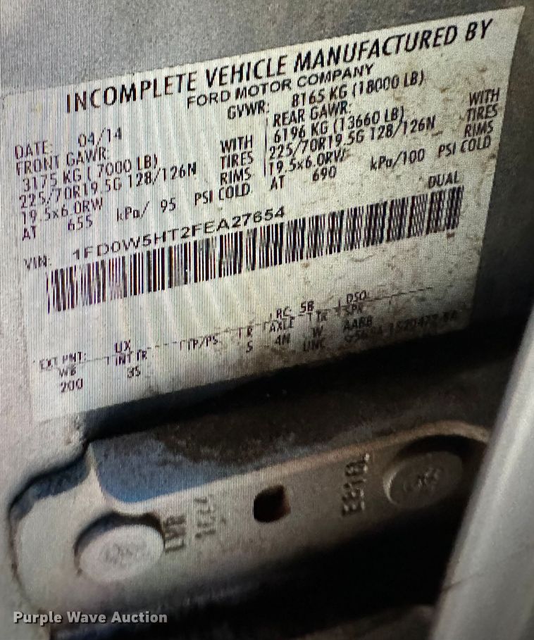 image for item AF9350 2015 Ford F550 Super Duty  Crew Cab utility / service truck