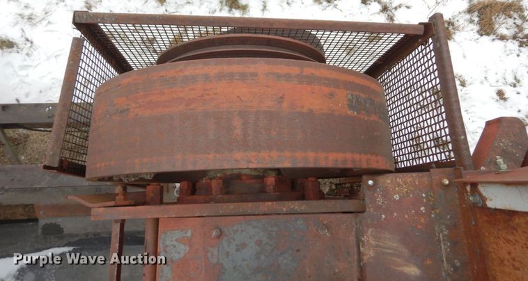 image for item AF9356 Barber Greene  crusher