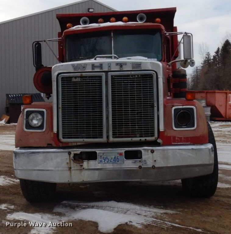 image for item AF9359 1976 White PT270  dump truck