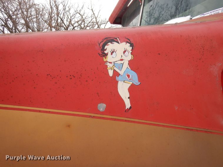 image for item AF9359 1976 White PT270  dump truck