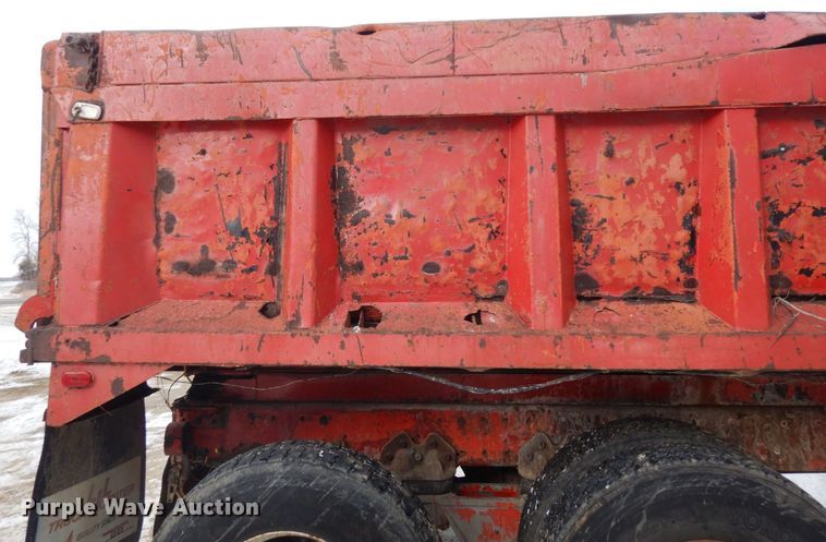 image for item AF9359 1976 White PT270  dump truck