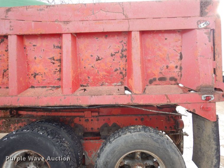 image for item AF9359 1976 White PT270  dump truck