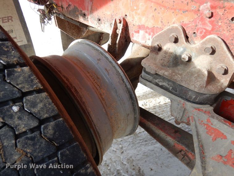 image for item AF9359 1976 White PT270  dump truck