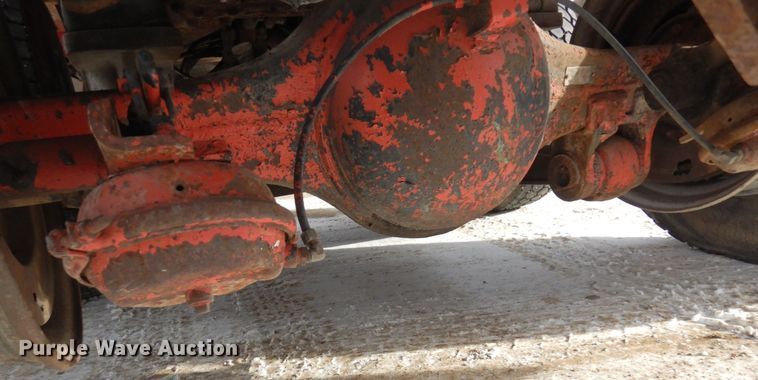 image for item AF9359 1976 White PT270  dump truck