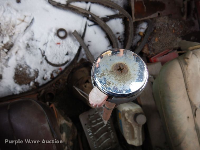 image for item AF9359 1976 White PT270  dump truck