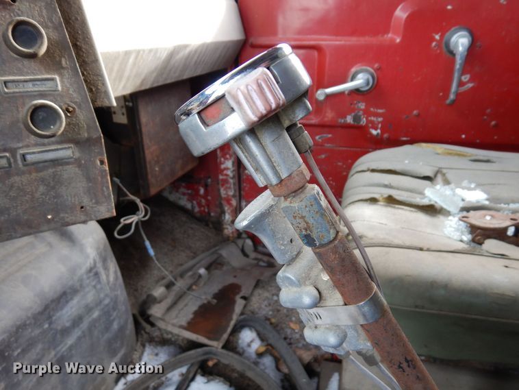 image for item AF9359 1976 White PT270  dump truck