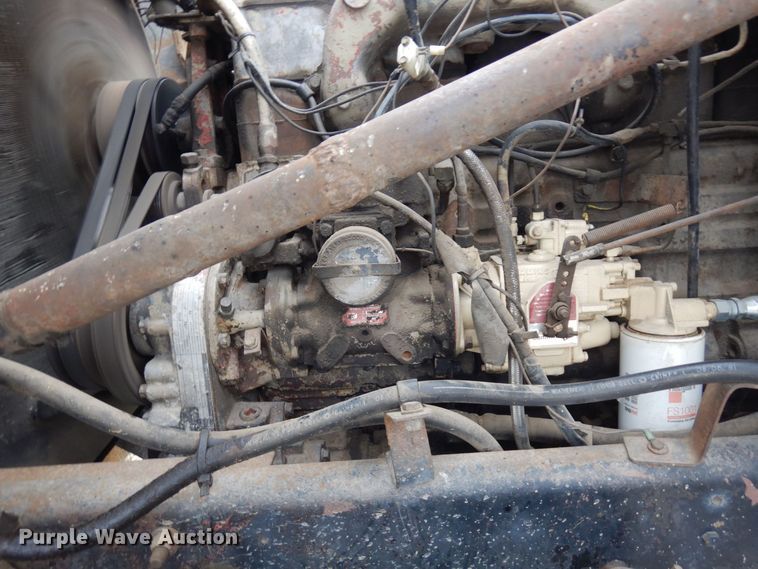 image for item AF9359 1976 White PT270  dump truck