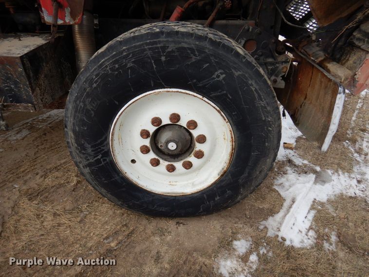 image for item AF9359 1976 White PT270  dump truck