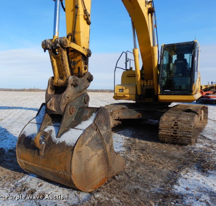 image for item AF9365 2014 Komatsu PC210LC-10  excavator