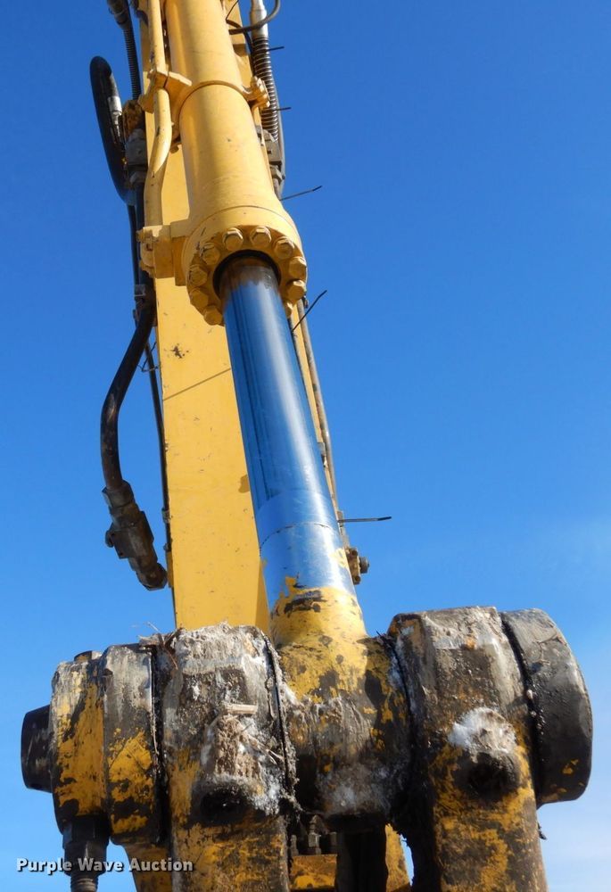 image for item AF9365 2014 Komatsu PC210LC-10  excavator