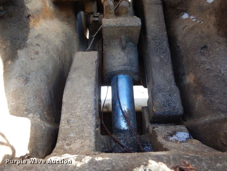 image for item AF9365 2014 Komatsu PC210LC-10  excavator