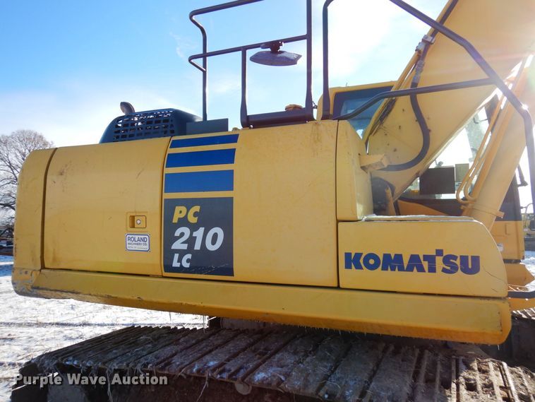 image for item AF9365 2014 Komatsu PC210LC-10  excavator