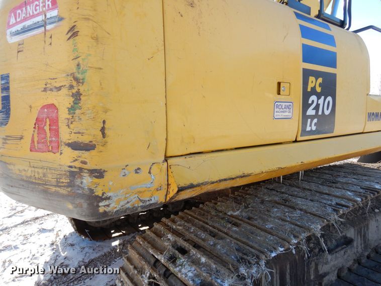 image for item AF9365 2014 Komatsu PC210LC-10  excavator