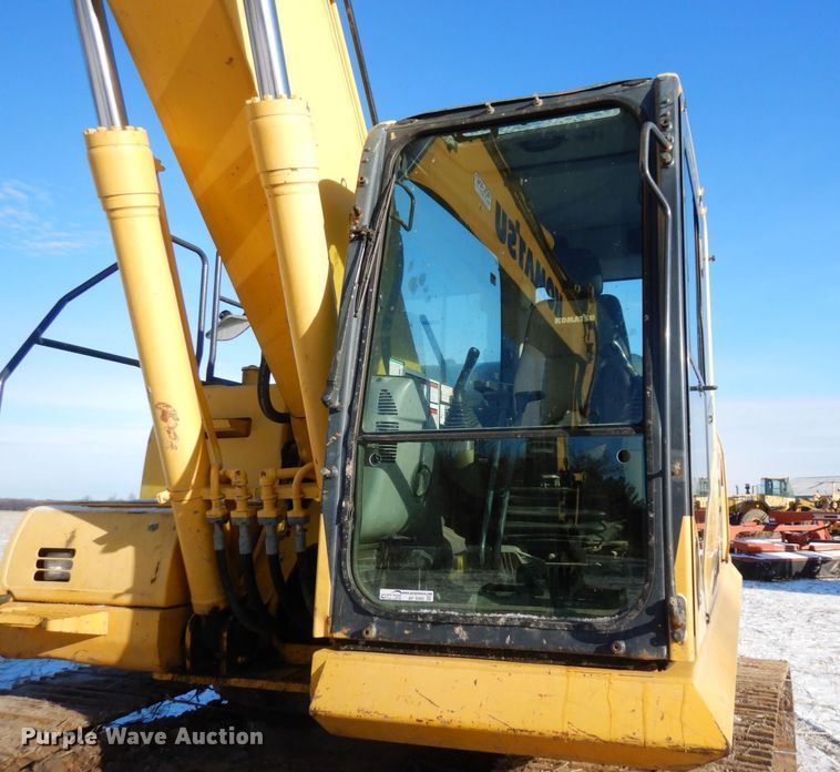 image for item AF9365 2014 Komatsu PC210LC-10  excavator